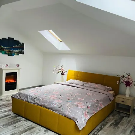 Zizi's House Garii * Braşov